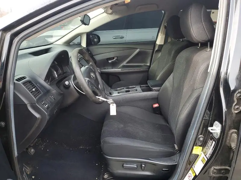 2013 TOYOTA VENZA LE  