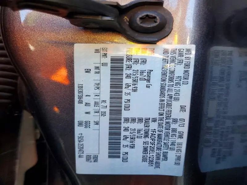2014 FORD FOCUS SE  