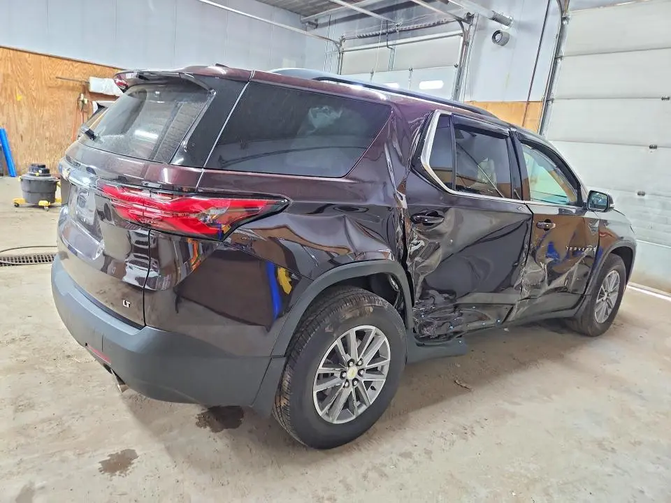 2022 CHEVROLET TRAVERSE LT  