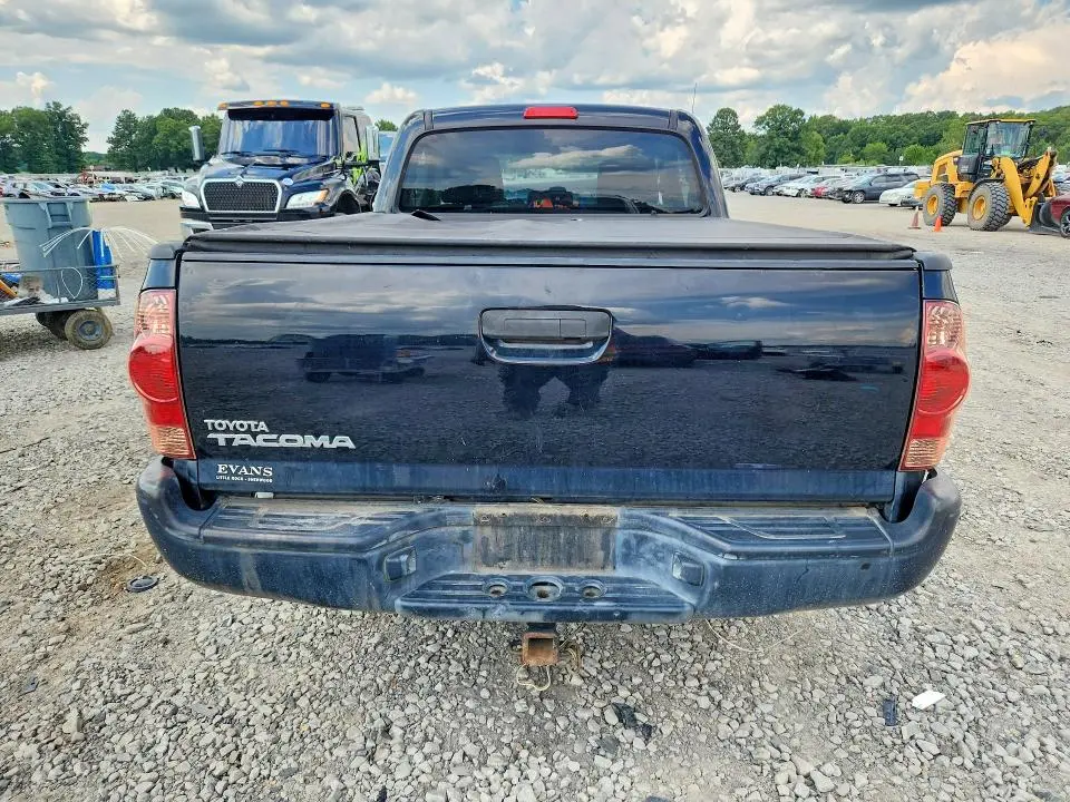 2013 TOYOTA TACOMA BASE  