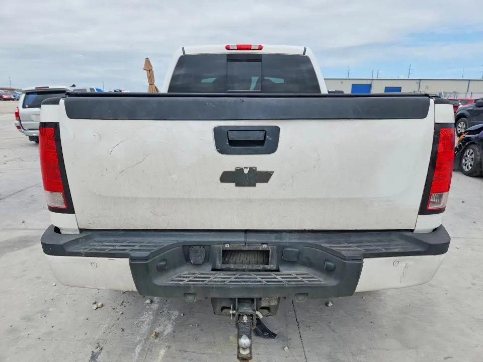 2011 GMC SIERRA K2500 DENALI  