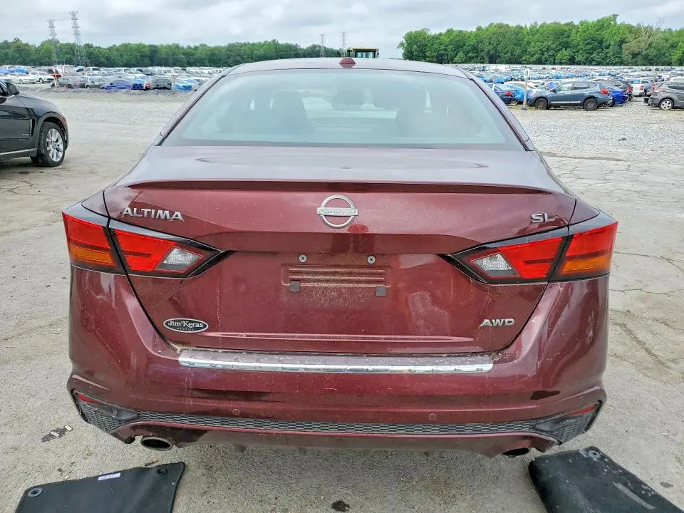 2023 NISSAN ALTIMA SL  
