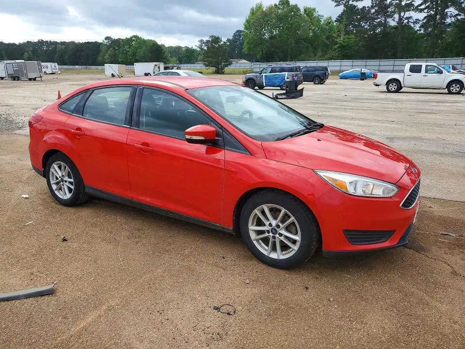 2016 FORD FOCUS SE  