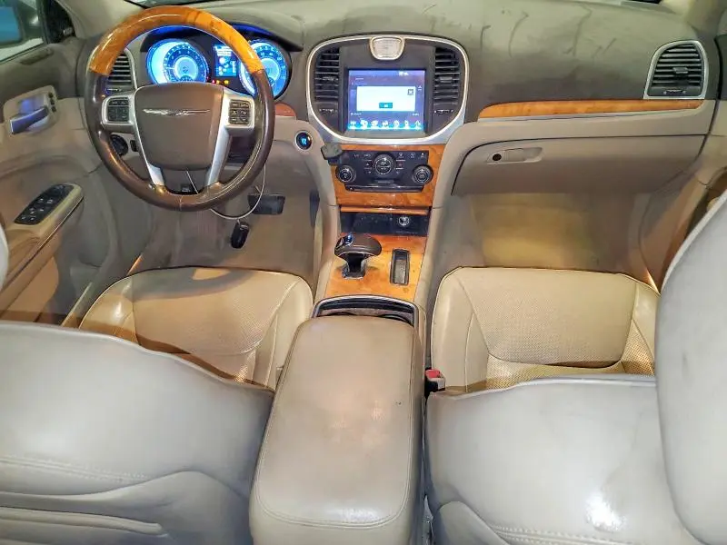 2013 CHRYSLER 300C   