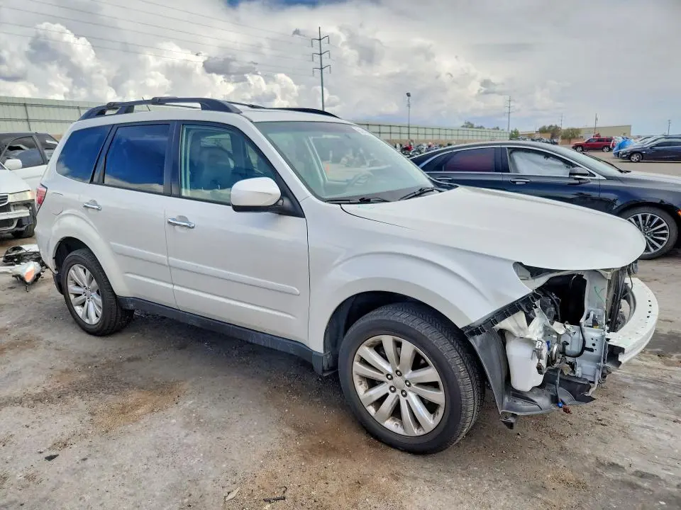 2011 SUBARU FORESTER 2.5X PREMIUM  