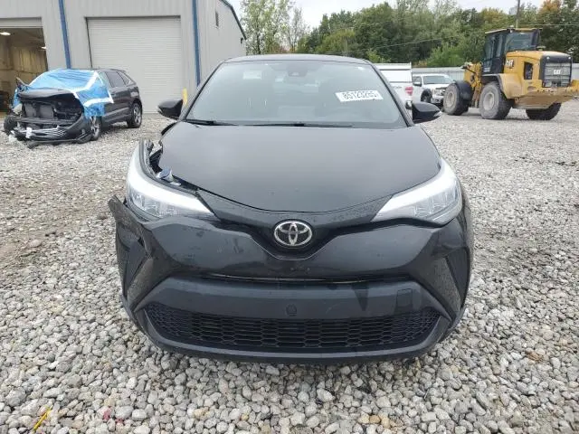 2020 TOYOTA C-HR XLE  