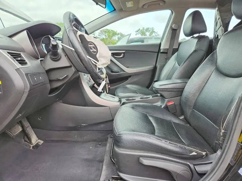 2011 HYUNDAI ELANTRA LIMITED  