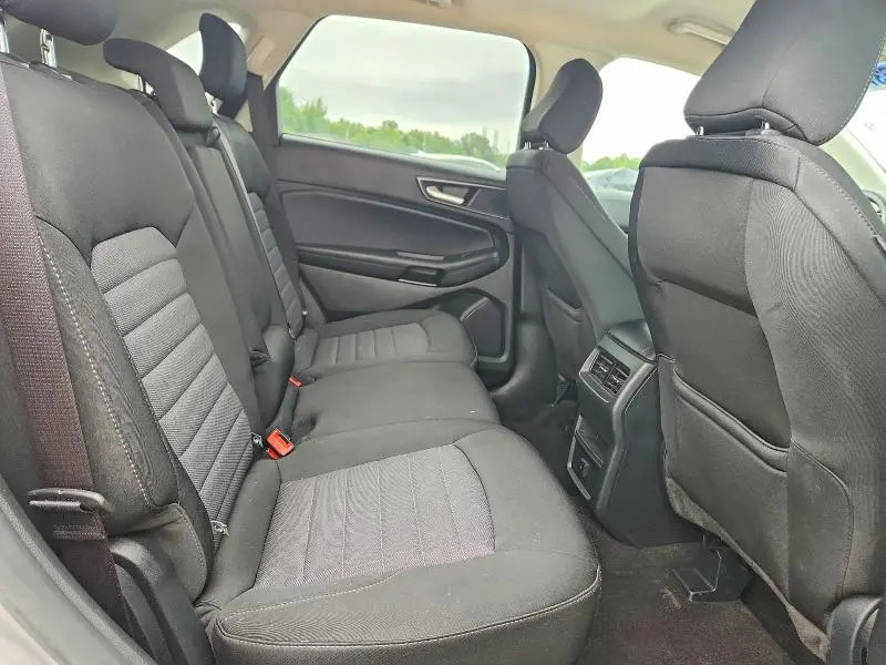 2020 FORD EDGE SE  