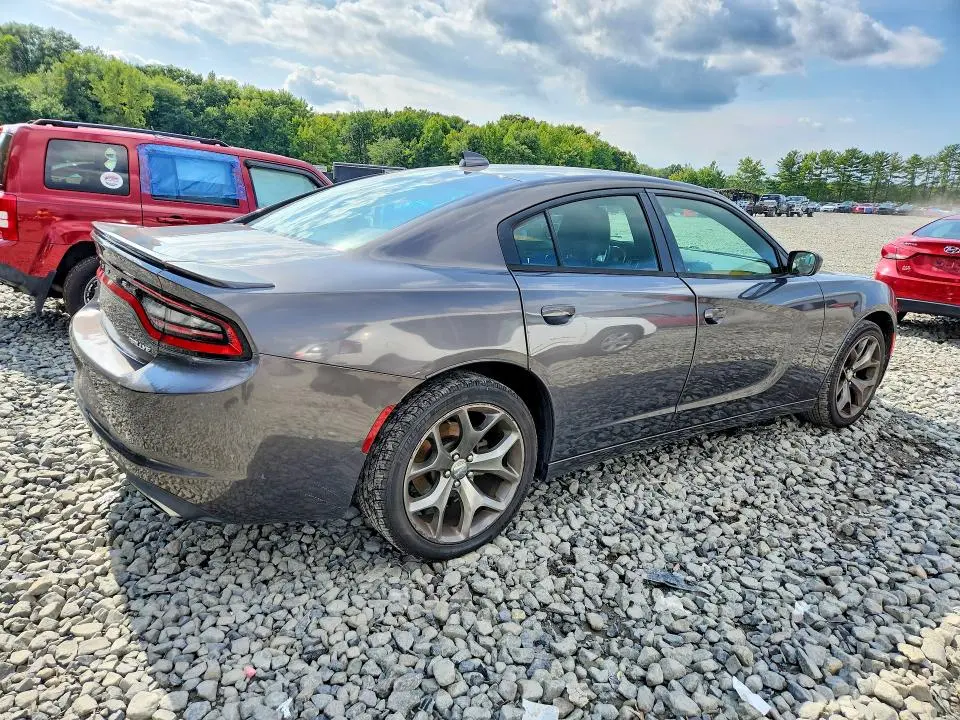 2016 DODGE CHARGER SXT  