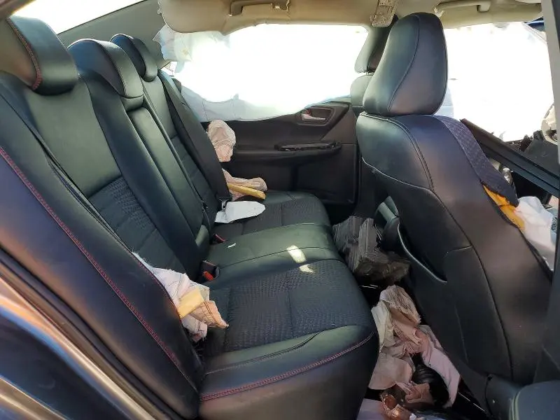 2015 TOYOTA CAMRY LE  