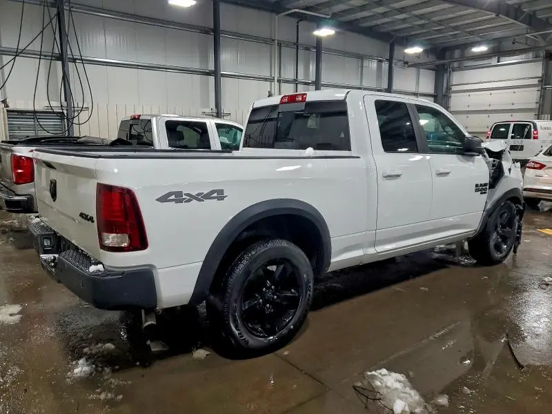 2019 RAM 1500 CLASSIC SLT  
