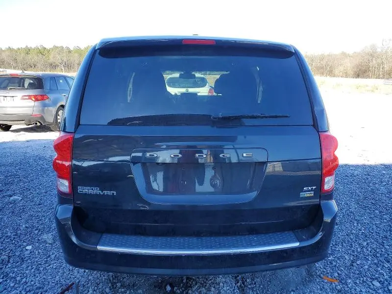 2018 DODGE GRAND CARAVAN SXT  