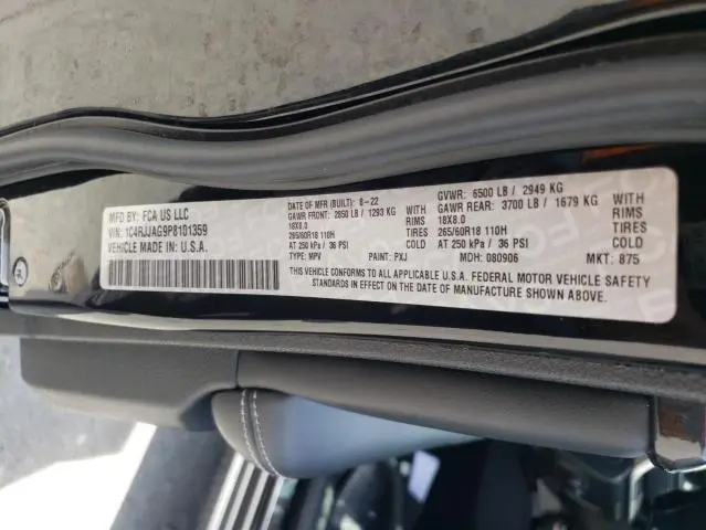2023 JEEP GRAND CHEROKEE L LAREDO  