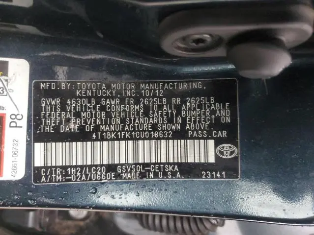 2012 TOYOTA CAMRY SE  