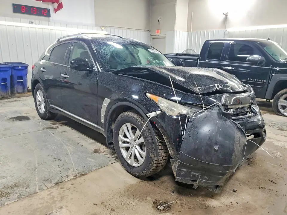 2010 INFINITI FX35 BASE  