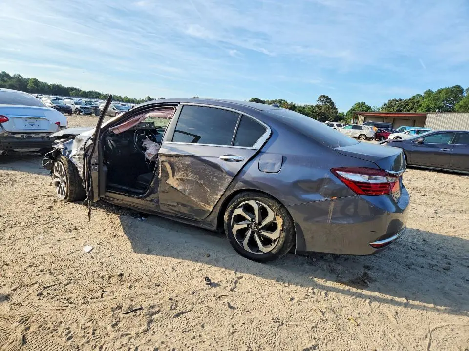 2017 HONDA ACCORD EX  