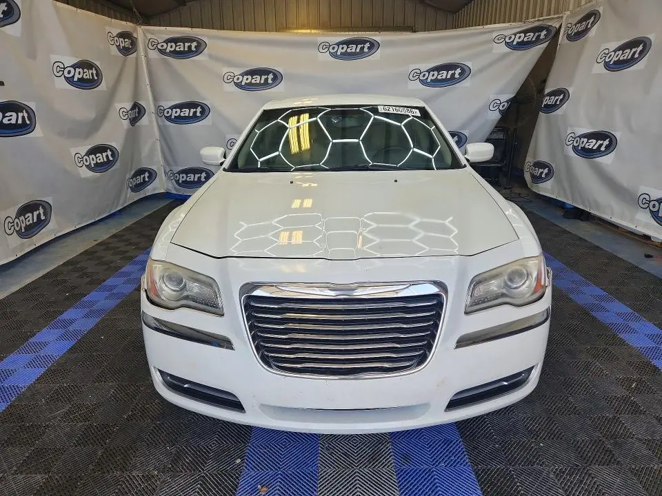 2012 CHRYSLER 300   