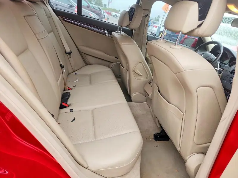 2010 MERCEDES-BENZ C 300  