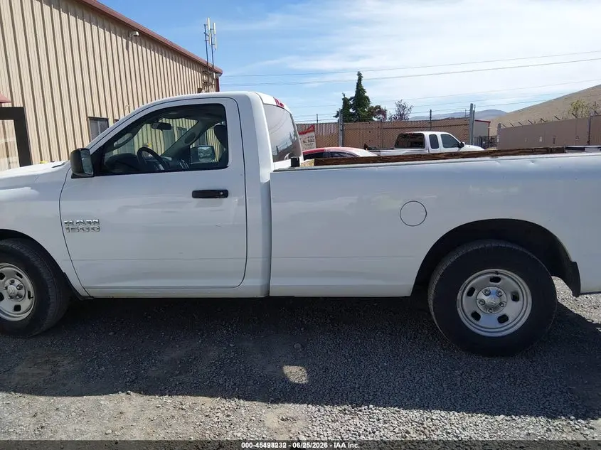 2017 RAM 1500 TRADESMAN  4X2 8' BOX