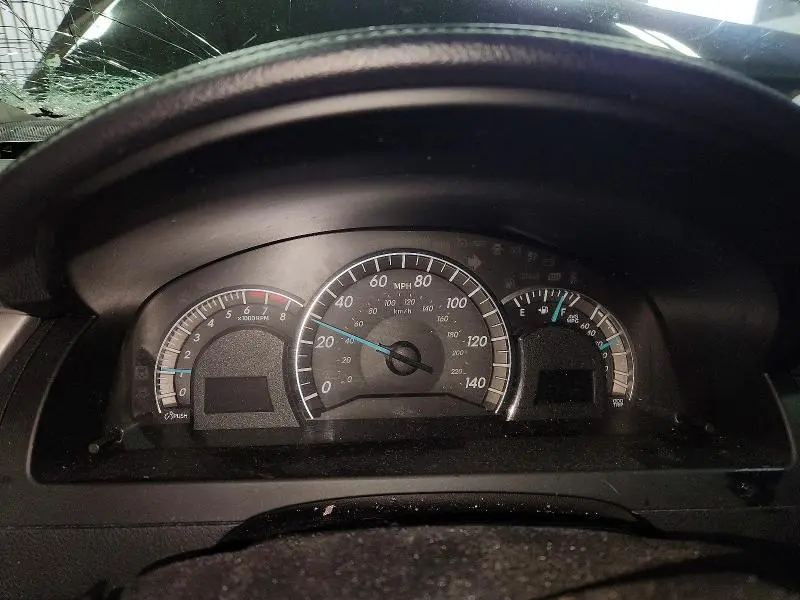 2014 TOYOTA CAMRY SE  