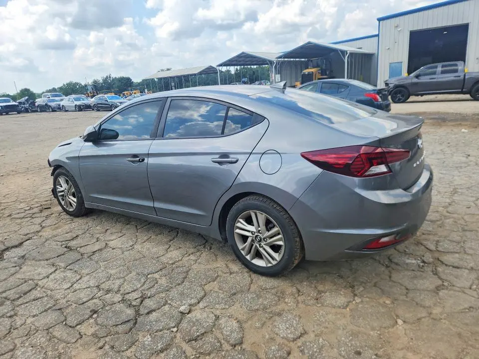 2019 HYUNDAI ELANTRA SEL  