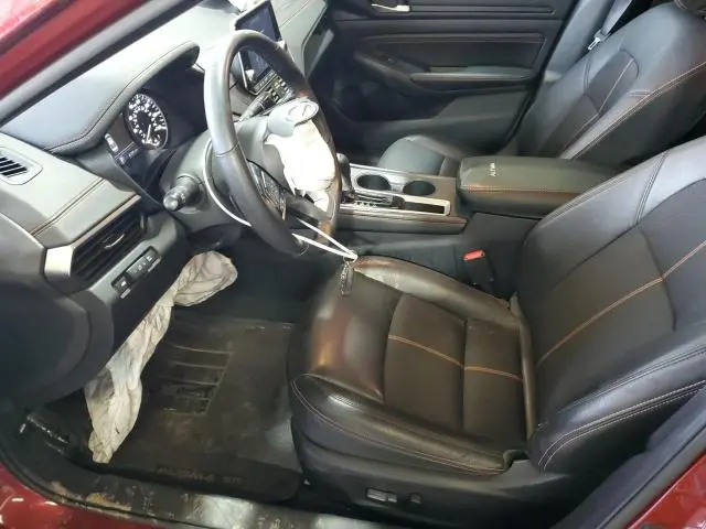 2021 NISSAN ALTIMA SR  