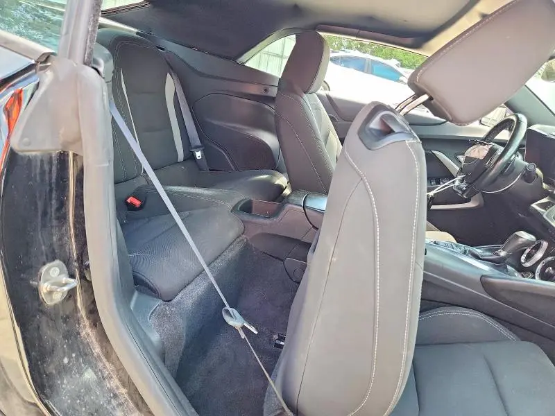 2018 CHEVROLET CAMARO LT  