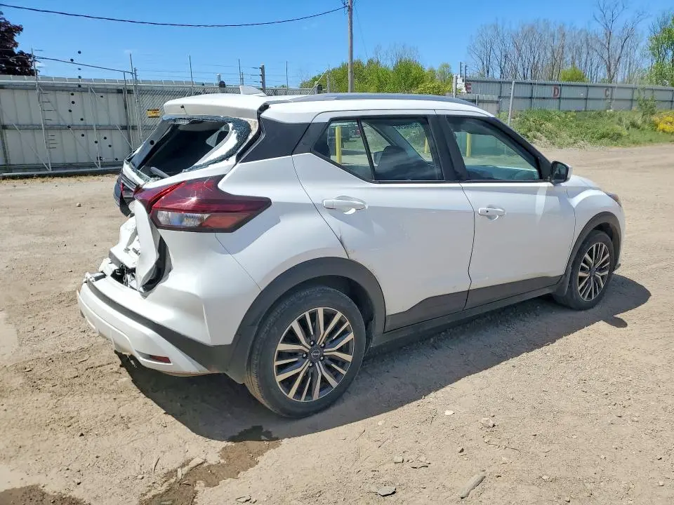 2023 NISSAN KICKS SV  