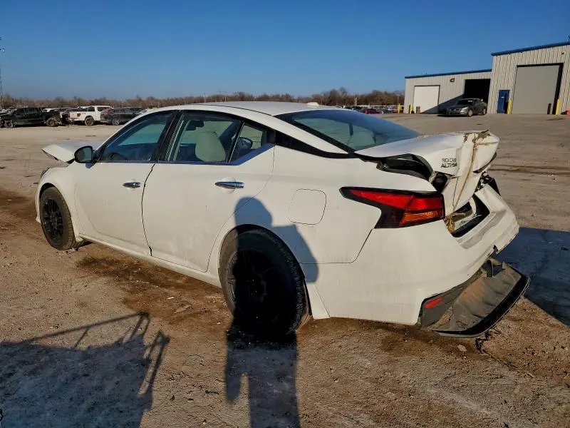 2019 NISSAN ALTIMA S  