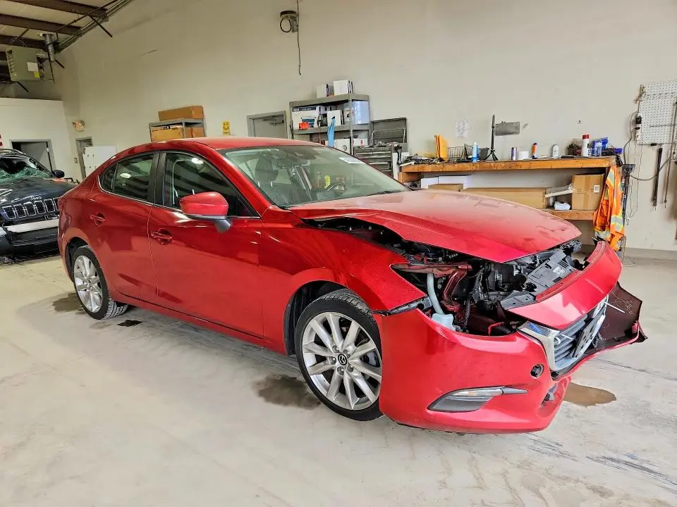 2017 MAZDA 3 TOURING  