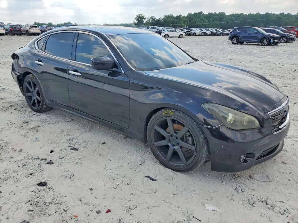 2011 INFINITI M37 BASE  