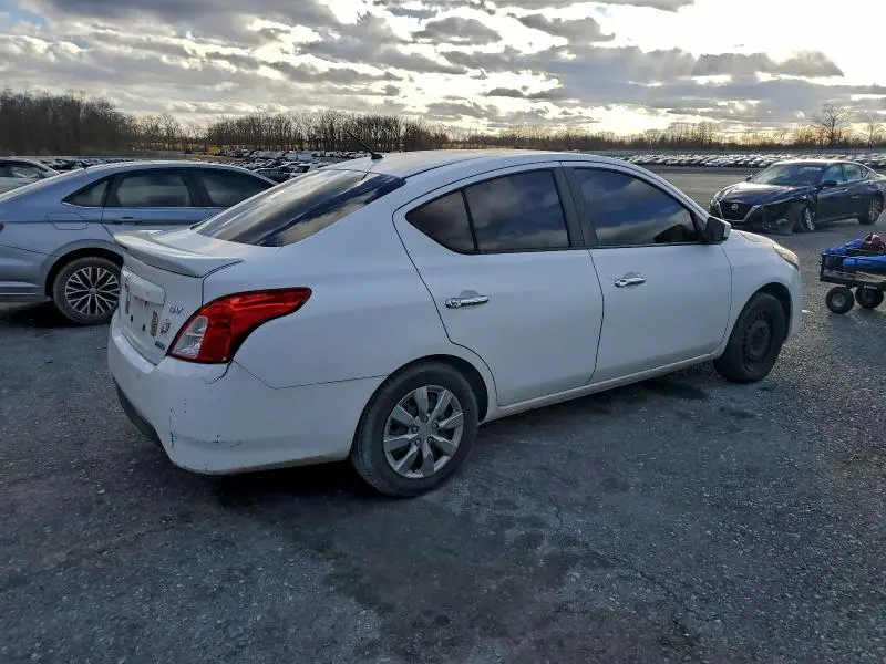 2016 NISSAN VERSA S  