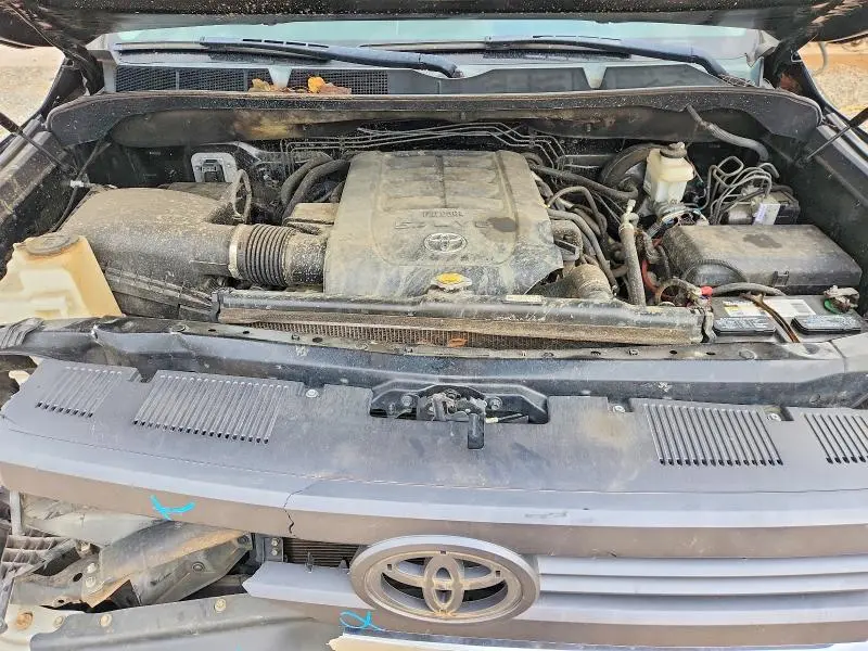 2014 TOYOTA TUNDRA SR5  