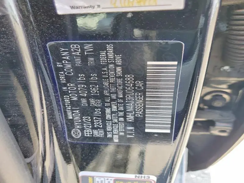 2023 HYUNDAI ELANTRA LIMITED  