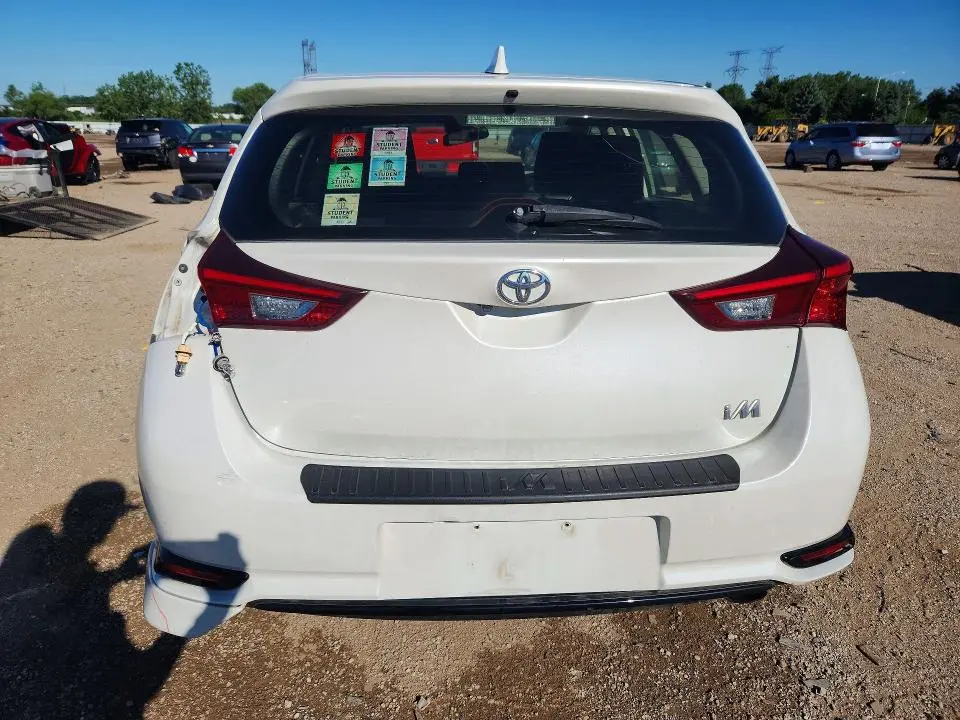 2018 TOYOTA COROLLA IM BASE  