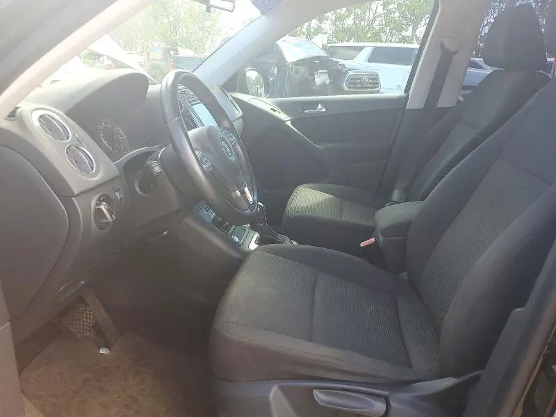 2017 VOLKSWAGEN TIGUAN S  