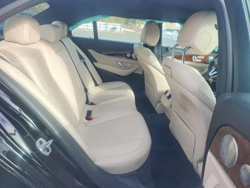 2019 MERCEDES-BENZ E 300 4MATIC  