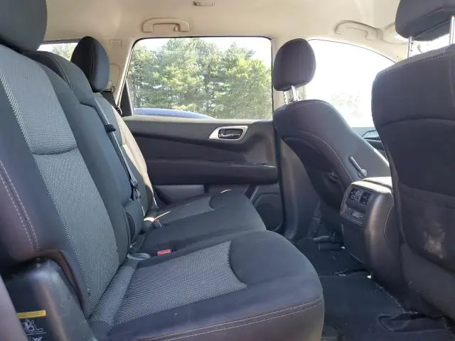 2017 NISSAN PATHFINDER S  