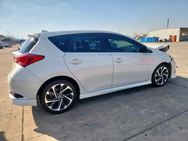 2018 TOYOTA COROLLA IM   
