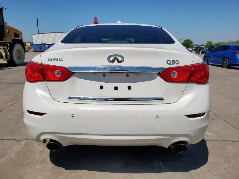 2017 INFINITI Q50 PREMIUM