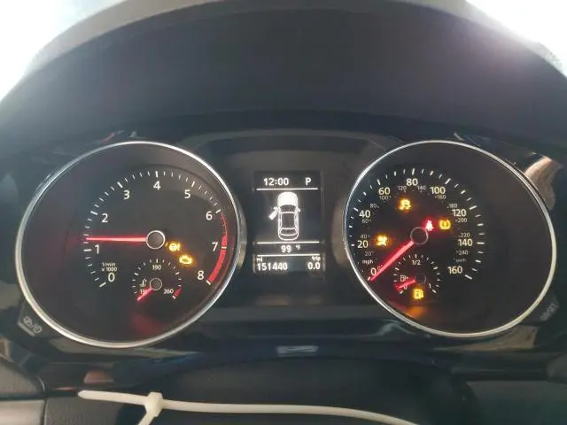 2016 VOLKSWAGEN JETTA SPORT  