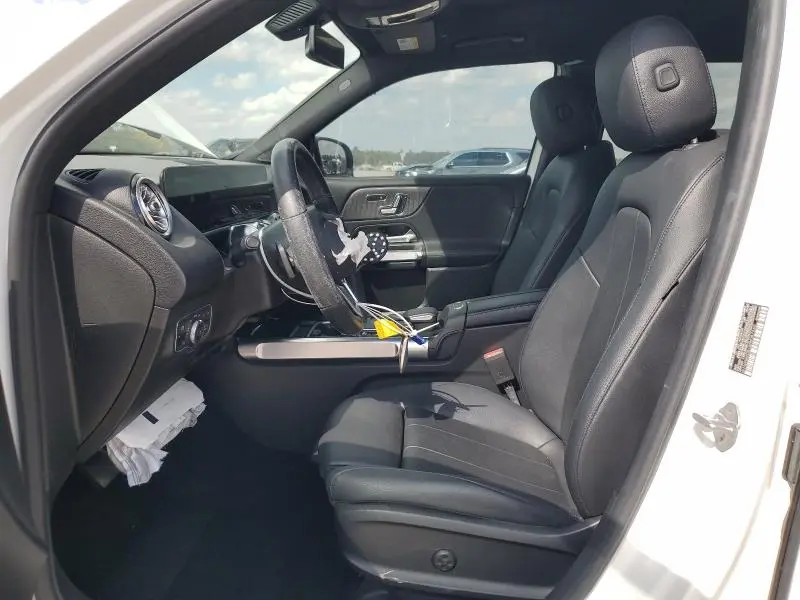 2021 MERCEDES-BENZ GLB 250  