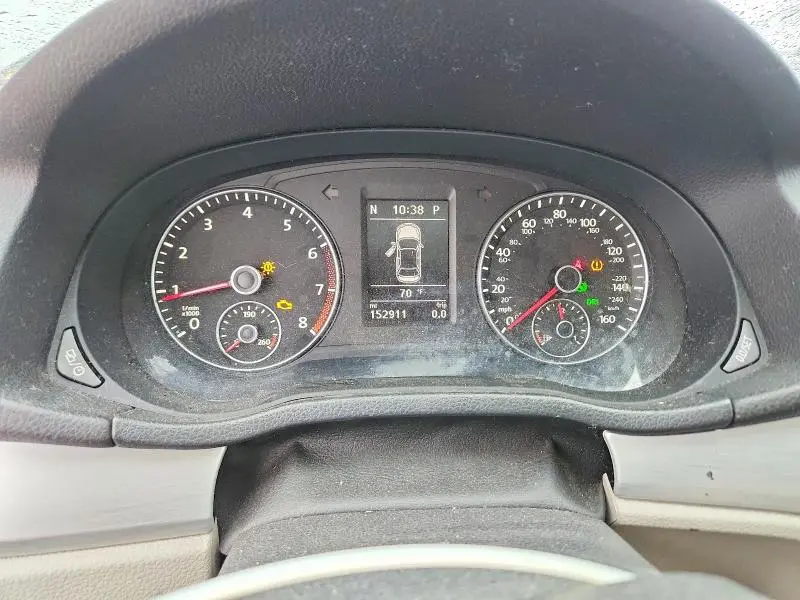 2013 VOLKSWAGEN PASSAT SE  
