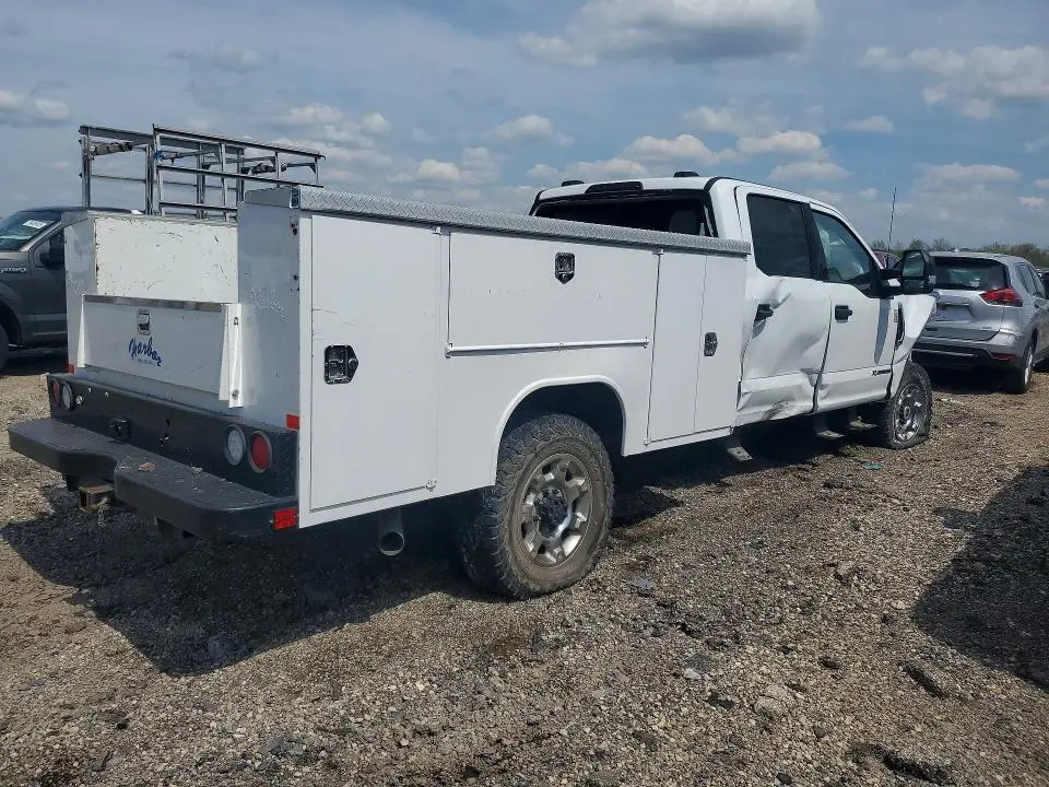 2022 FORD F350 SUPER DUTY  