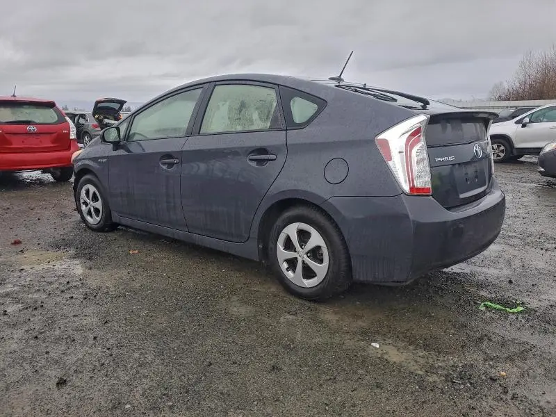 2013 TOYOTA PRIUS   