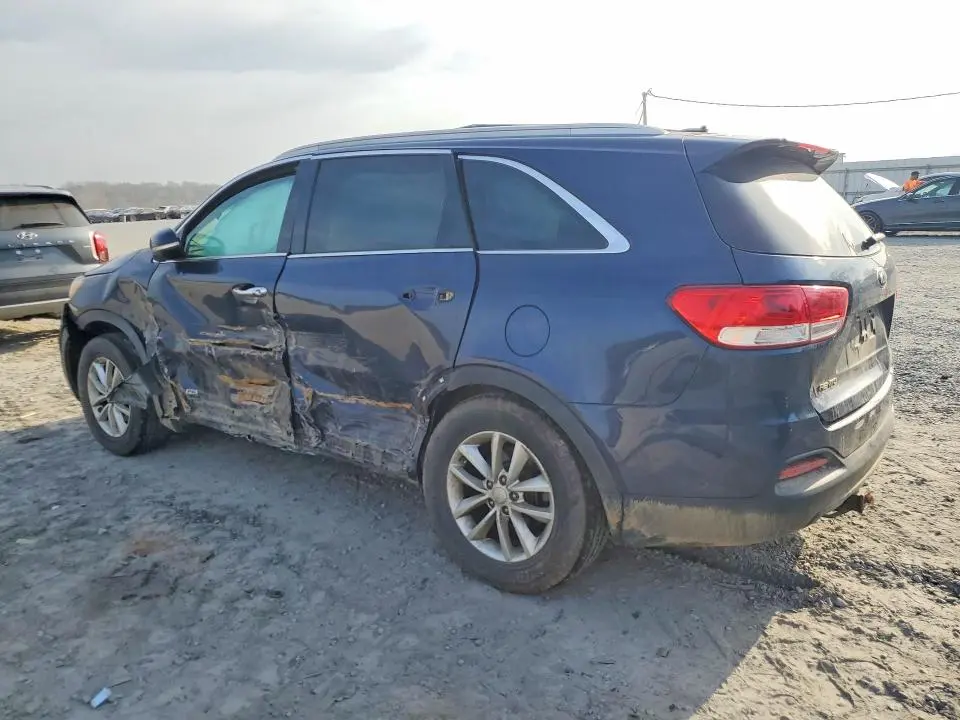2018 KIA SORENTO LX V6  