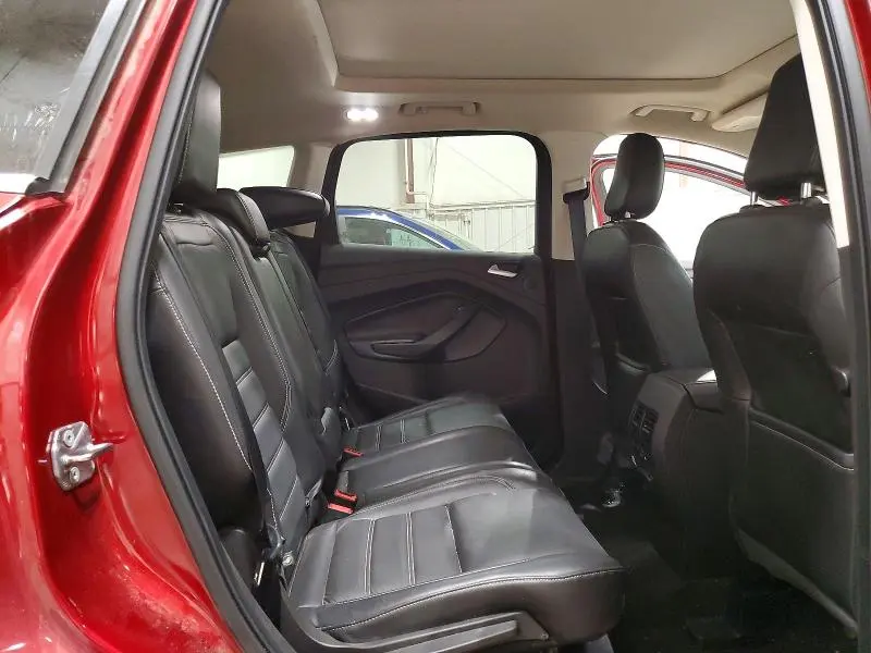 2019 FORD ESCAPE TITANIUM  