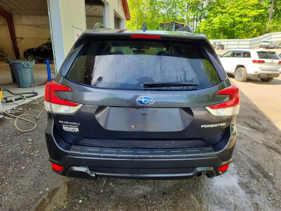 2019 SUBARU FORESTER PREMIUM  
