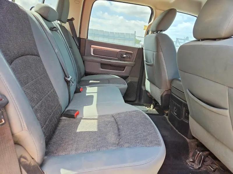 2014 RAM 1500 SLT  