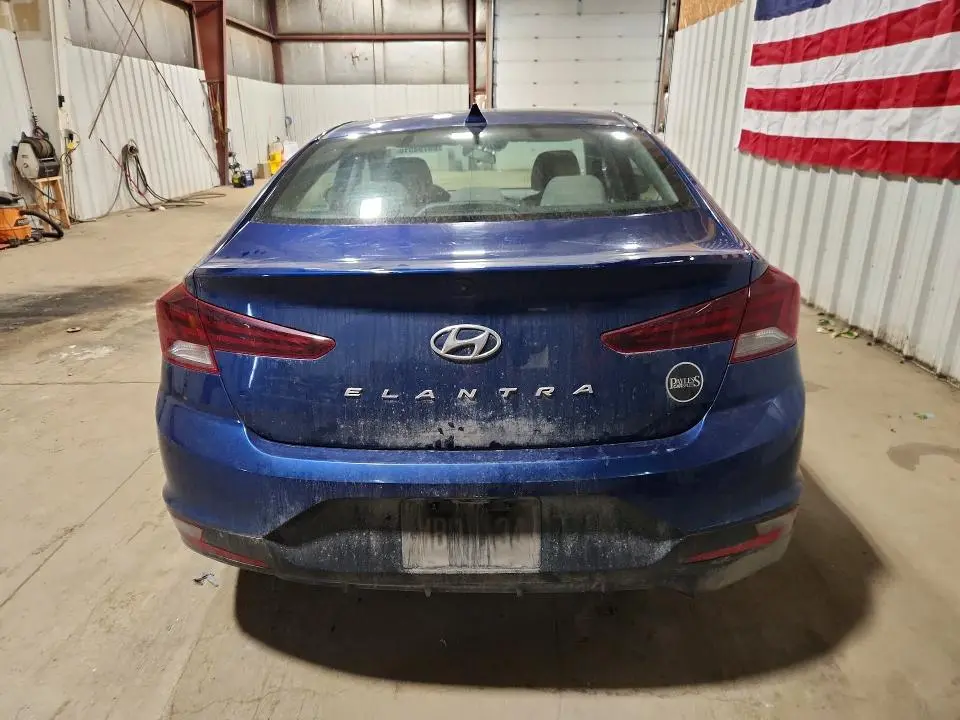 2019 HYUNDAI ELANTRA SEL  